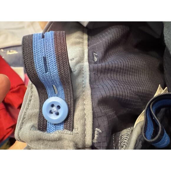 Vineyard Vines Boys' Performance On-The-Go PantsSz 12 - Picture 5 of 10